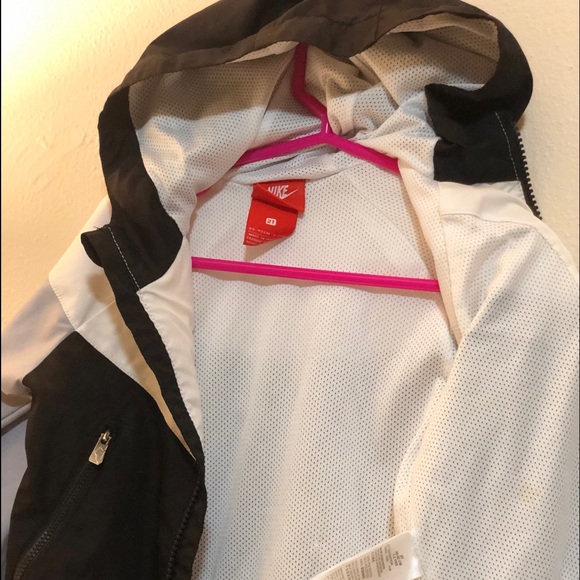 Kids Nike Jacket - Picture 4 of 16